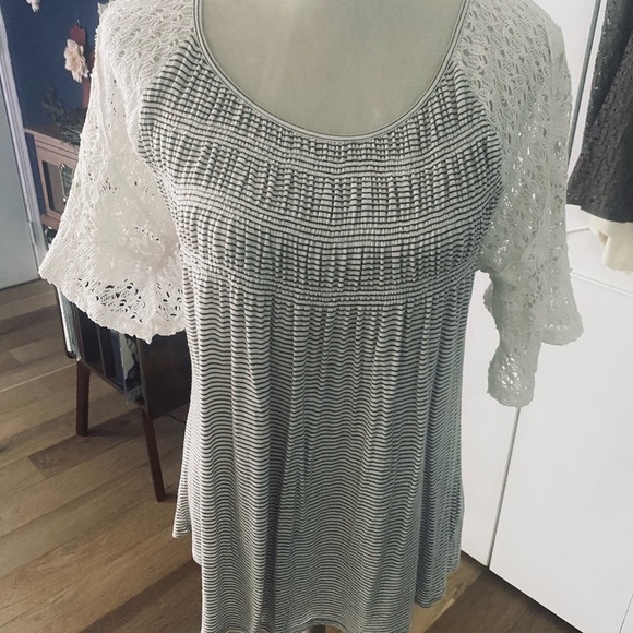 Maurices Taupe and White Striped Top - Picture 4 of 6